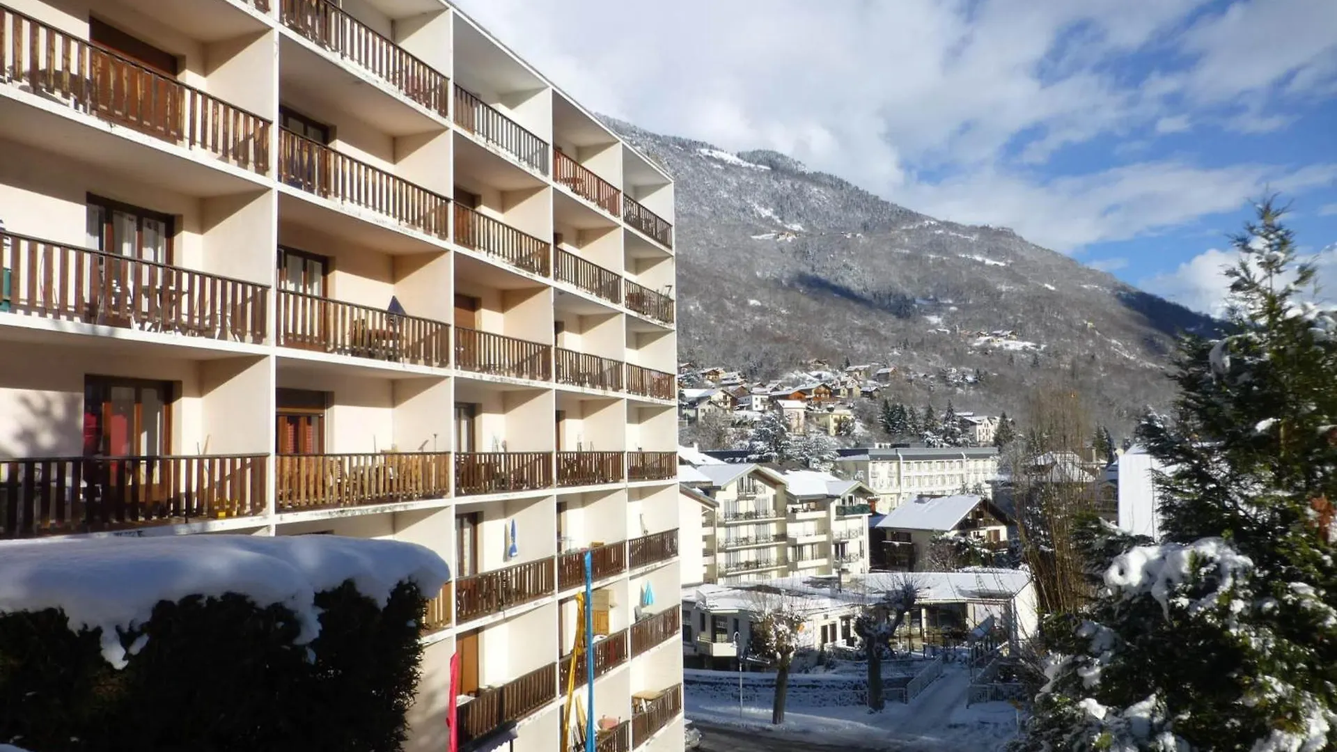 Studio 2 Pers Avec Balcon Est Spacieux, Centre Station Proche Thermes Et Telecabine, Parking Inclus - Fr-1-512-151 Brides-les-Bains 0*,