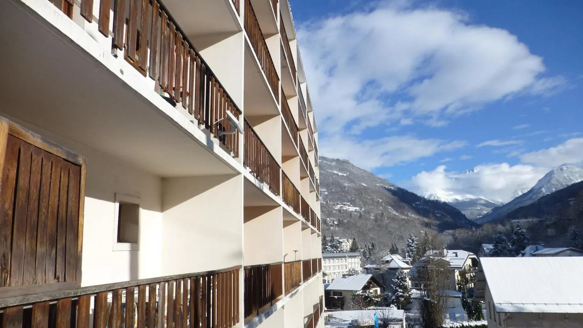 Studio 2 Pers Avec Balcon Est Spacieux, Centre Station Proche Thermes Et Telecabine, Parking Inclus - Fr-1-512-151 Brides-les-Bains