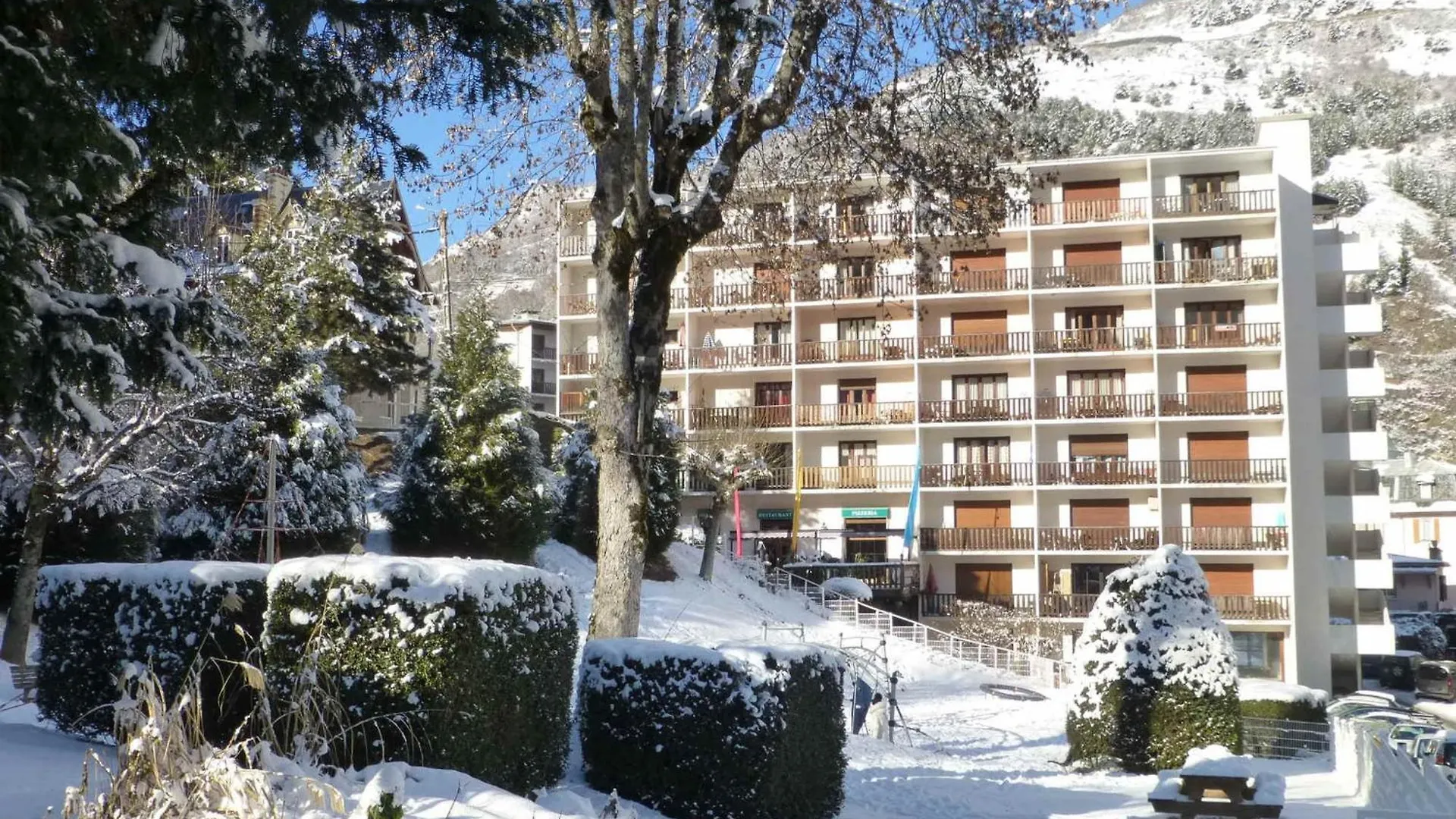 Studio 2 Pers Avec Balcon Est Spacieux, Centre Station Proche Thermes Et Telecabine, Parking Inclus - Fr-1-512-151 Brides-les-Bains France